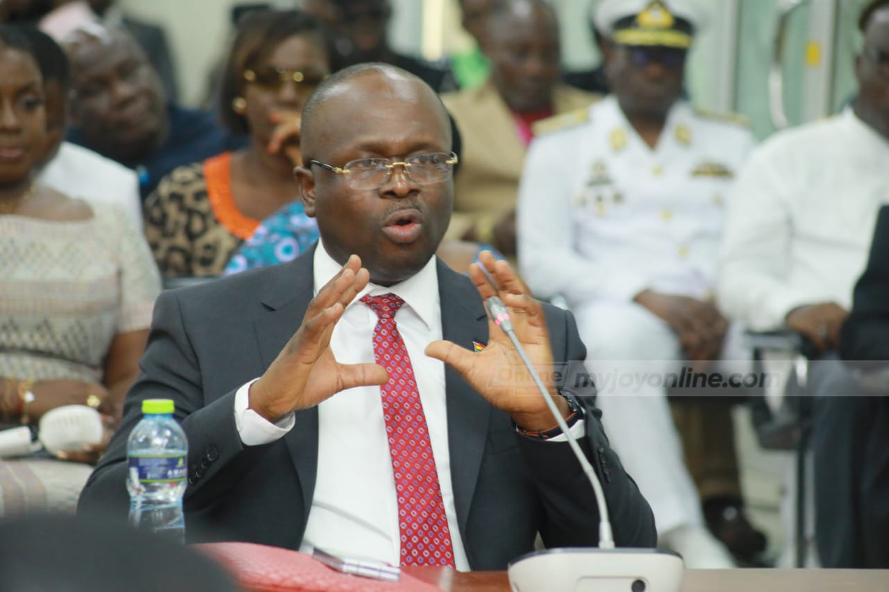 Akufo-Addo's gov't rundown presidential jet; its fuel tank is even corroded - Omane Boamah - Nsemkeka