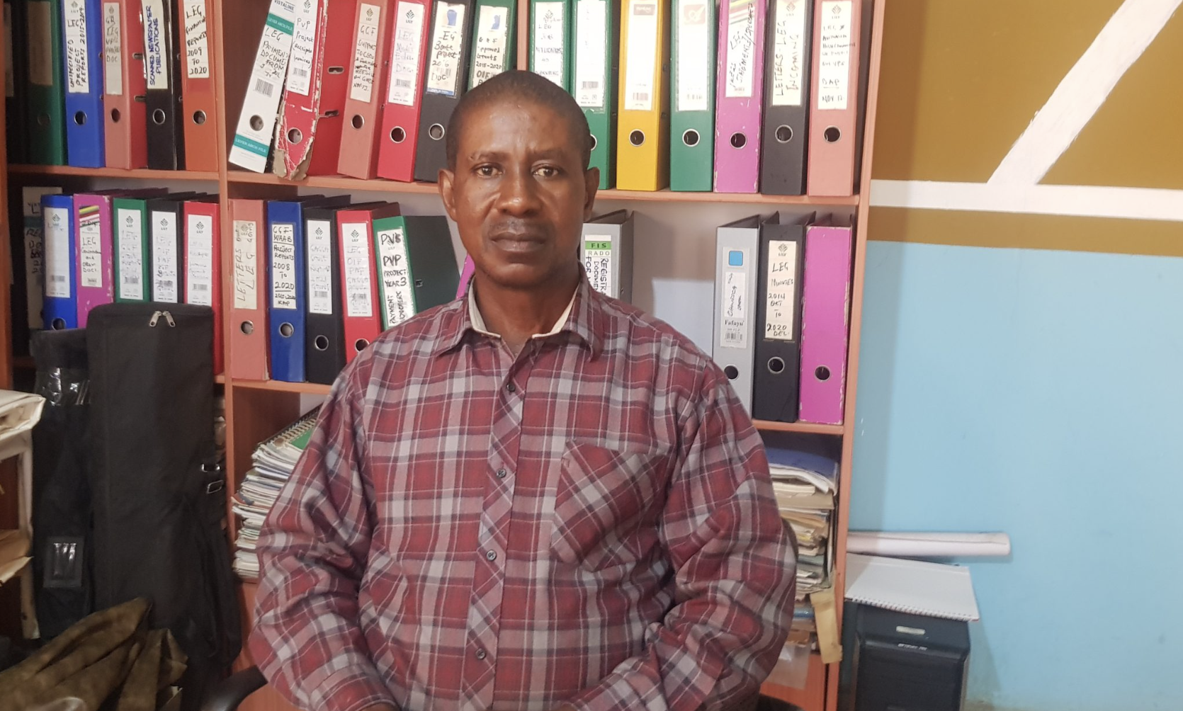 Climate expert cautions public against use of tainted glasses in residential buildings - Nsemkeka