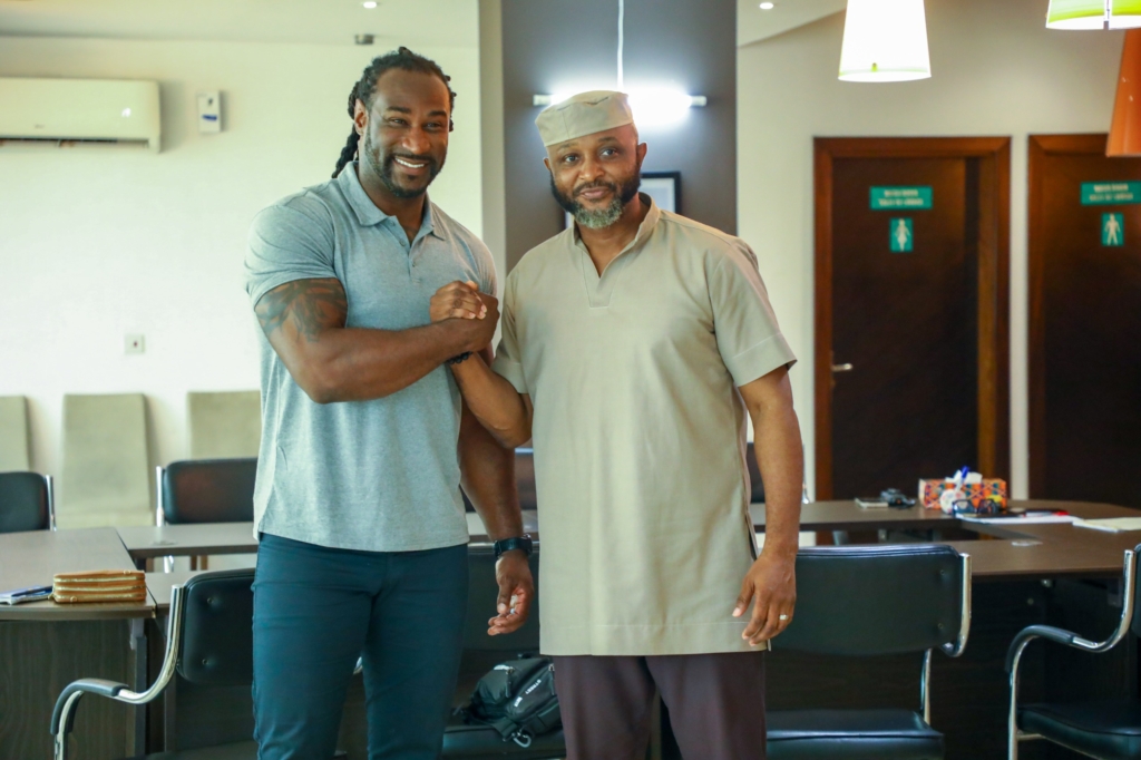 Former US NFL player Isaiah Stanback in Ghana, exploring possibility of a sports academy - Nsemkeka