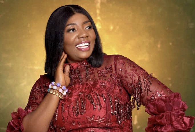 Gospel singer Afia Ayiwah releases latest single 'Testify' - Nsemkeka