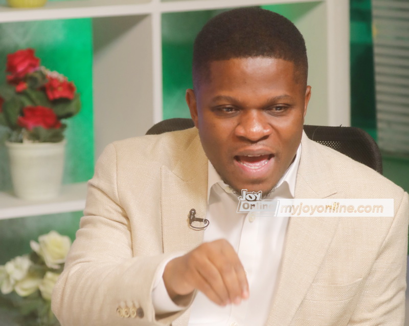 I'm sorry for unfortunate act of indiscretion - Sammy Gyamfi on cash gift to Agradaa - Nsemkeka