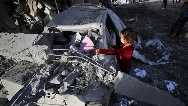 Israeli strikes in northern Gaza kill at least 48, hospital says - Nsemkeka
