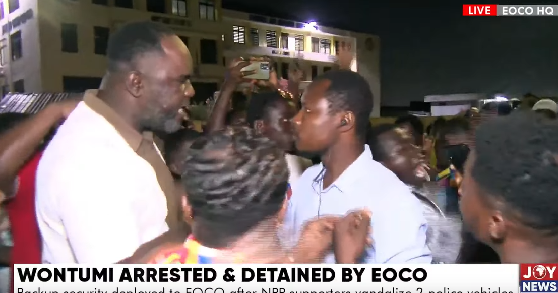 JoyNews reporter attacked by NPP members during Wontumi’s EOCO detention coverage - Nsemkeka