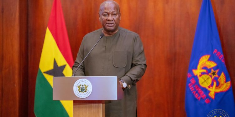 Mahama Pledges to Pay Nursing Trainee Allowances and Arrears - GhArticles.com