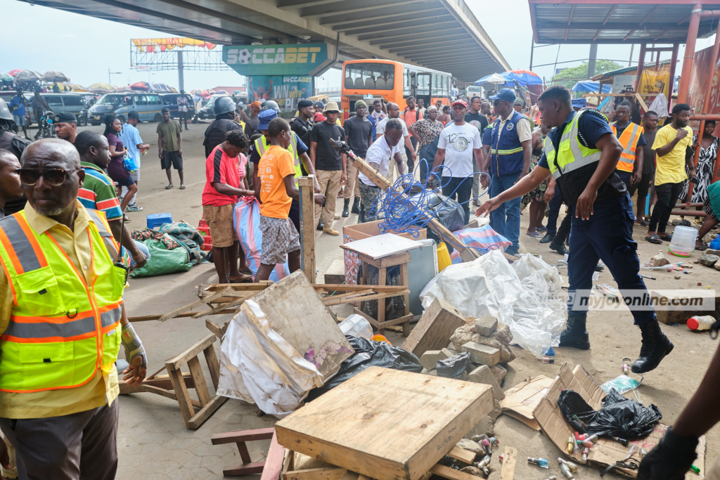Photos: AMA demolishes illegal structures, uncovers 'Lucifer Village' on day 2 of decongestion exercise at Circle - Nsemkeka
