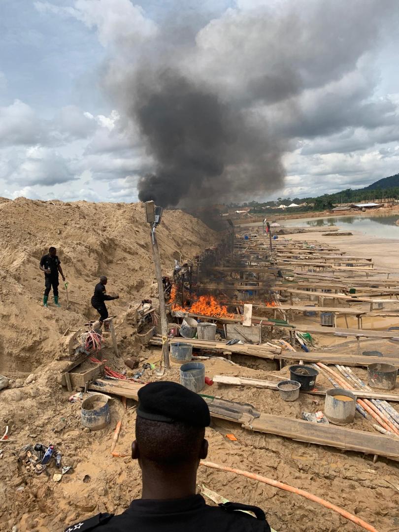 Police act against galamsey, destroy 120 changfang machines  - Ghana Business News
