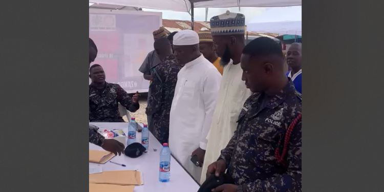 Police recruit 140 anti-drug volunteers to monitor Zongo communities - Nsemkeka