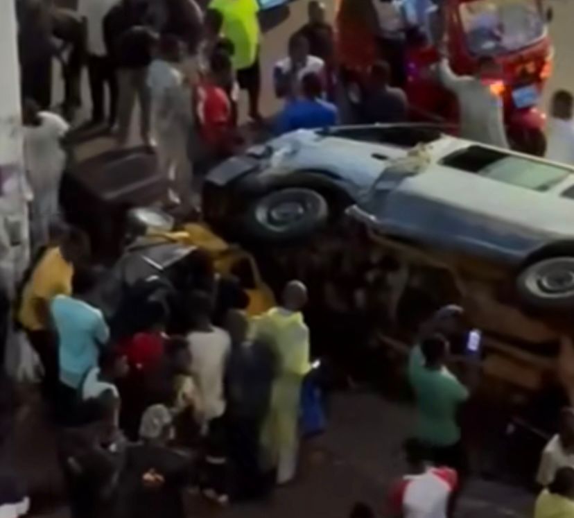 Scores injured in multi-vehicle crash at Krofrom in Kumasi - Nsemkeka