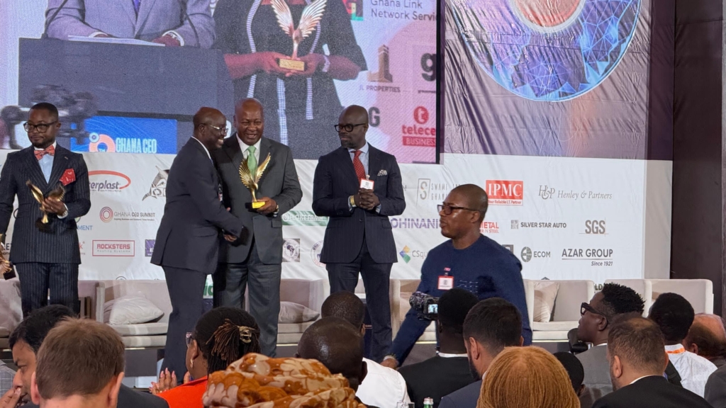 St. Thomas Eye Hospital honoured as Best Eye Hospital at 9th Ghana CEO Summit - Nsemkeka