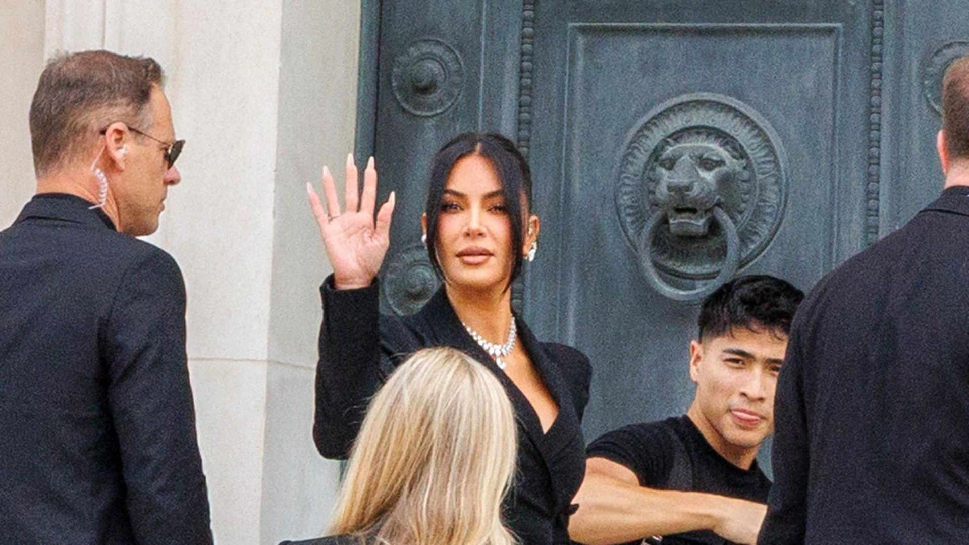 'This is my closure': Emotional Kim Kardashian shares fears and forgives robber in court - Nsemkeka