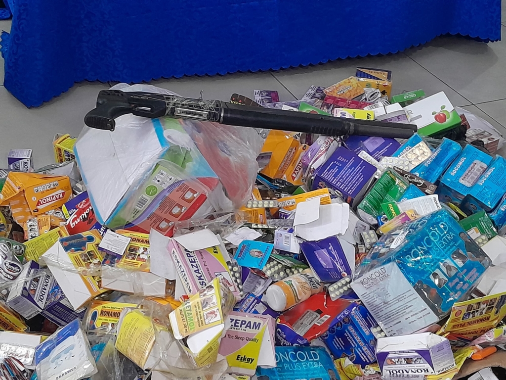 Trader arrested for possessing dangerous drugs and firearm - Nsemkeka