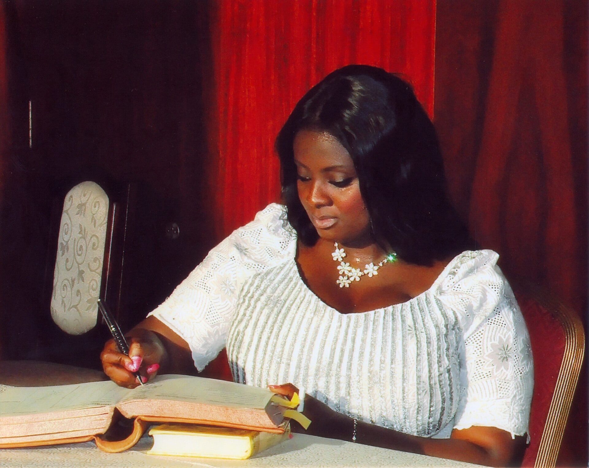 Victoria Hamah's open letter to President Mahama on Sammy Gyamfi's dollar gift saga - Nsemkeka