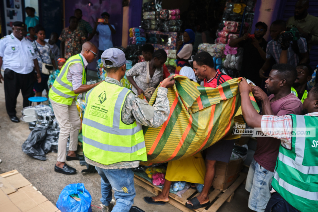 When headlines hinder progress: Media in the way of decongestion