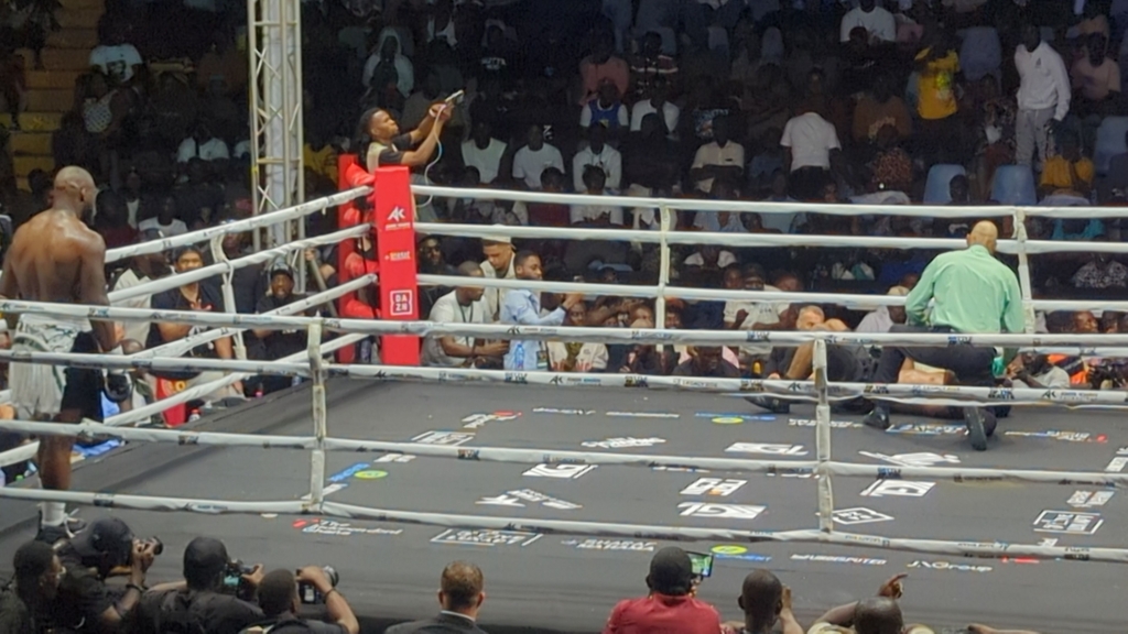 Battle of the Beasts: American Tabiti destroys Jacob Dickson to win WBO Africa Cruiserweight title - Nsemkeka