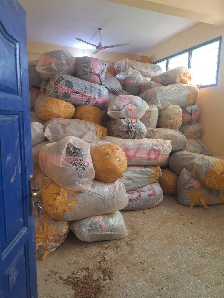 Eastern Region: Police Intercept Trucks Carrying 150 Sacks of Suspected Indian Hemp - GhArticles.com