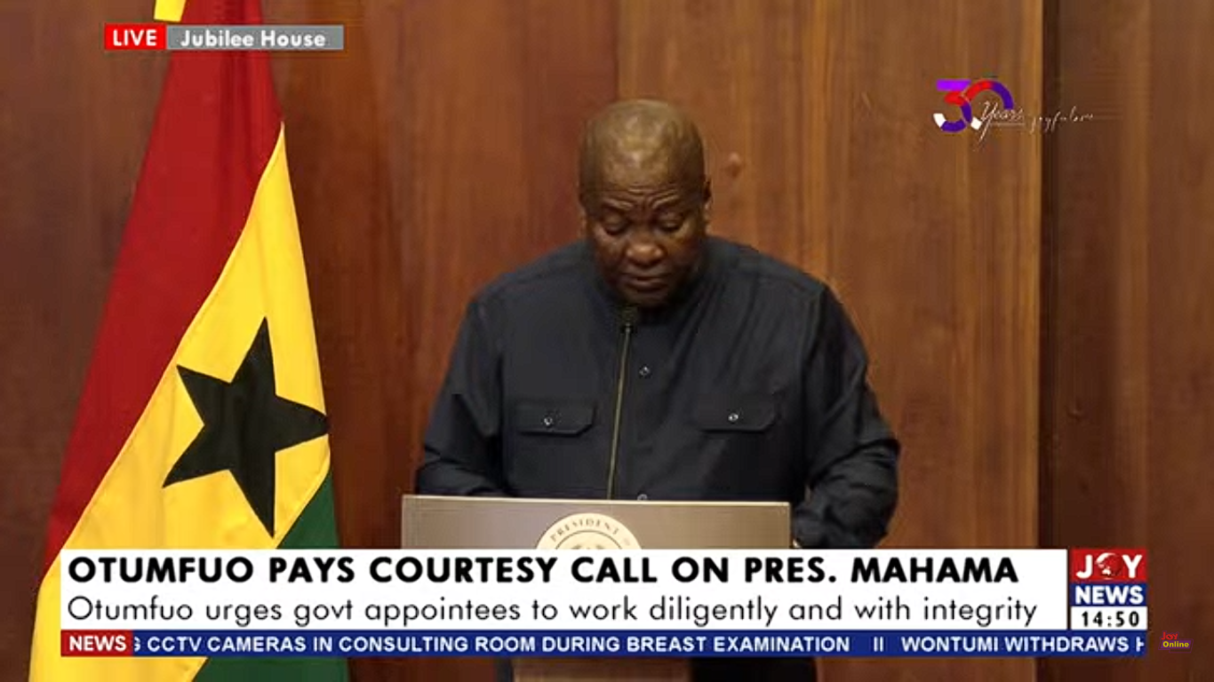 Mahama opens up about how Asantehene convinced him to be Mills' running mate - Nsemkeka