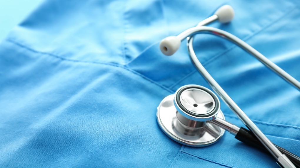 Police arrest fake doctor over fraud - Nsemkeka