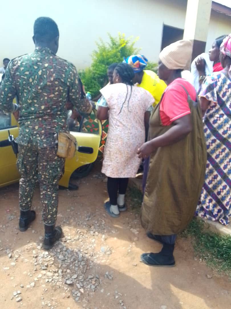 Teenage mother returns to write BECE after giving birth mid-exam - Nsemkeka