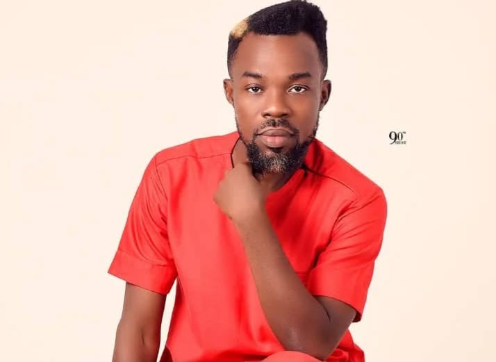 VIDEO: Actor Kwappiah Survives Ghastly Accident On Accra-Kumasi Highway - Nsemkeka.com
