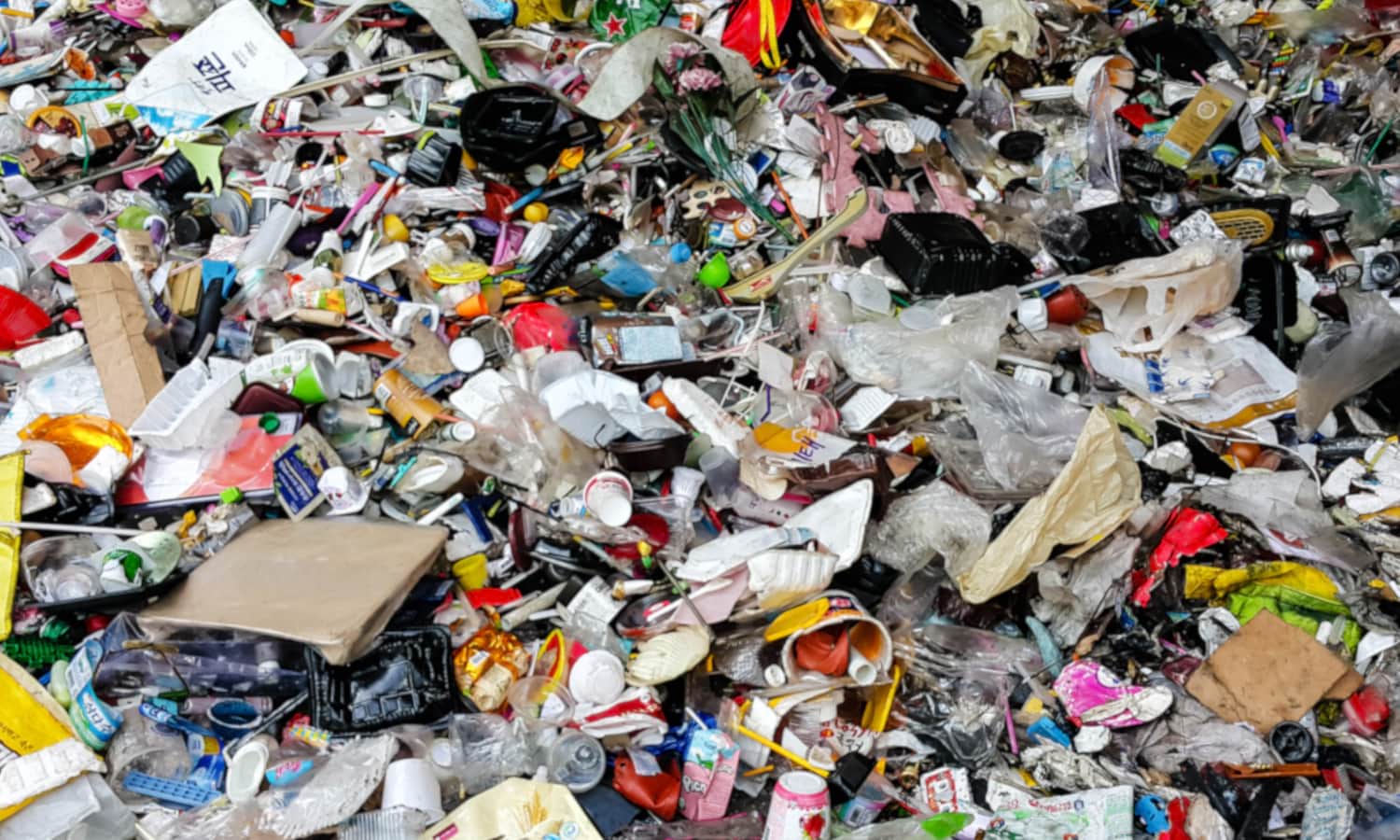 World Environment Day: GJESHA urges media, gov't to step up fight against plastic pollution - Nsemkeka